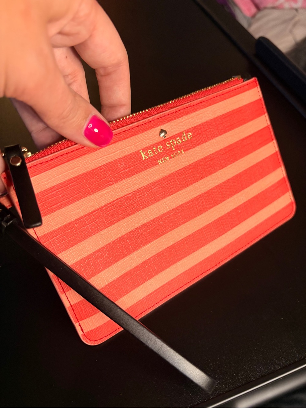kate spade ♠️ Striped Fairmount Slim Bee Wristlet blk strap, gold, coral tones 🪸 - Picture 6 of 10